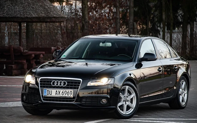 Audi A4 cena 28990 przebieg: 201547, rok produkcji 2008 z Orzysz małe 596